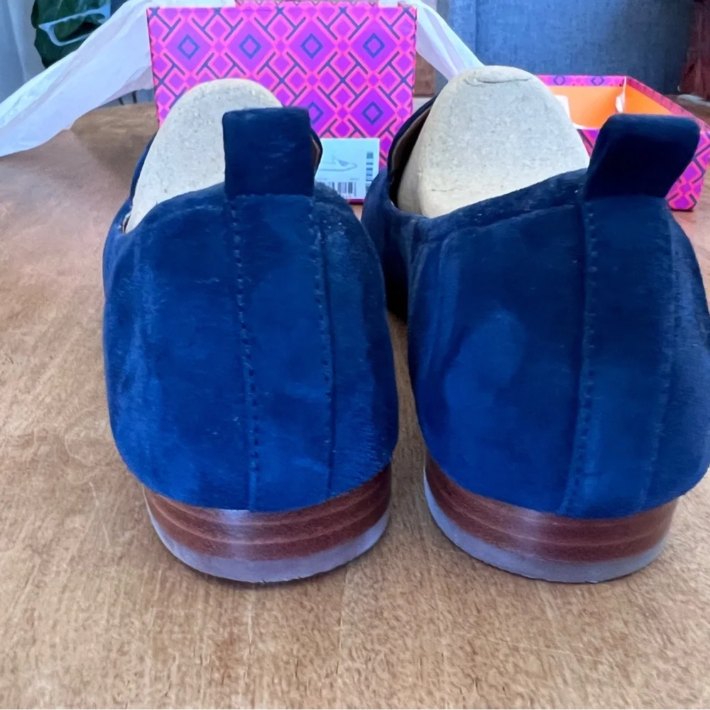 Tory Burch Leigh Navy Blue Suede Loafers - Picture 2 of 12
